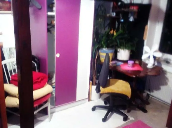 Quarto em Acomodações Particulares Citycentre For 1 Female Persons - Alternative 1 Child