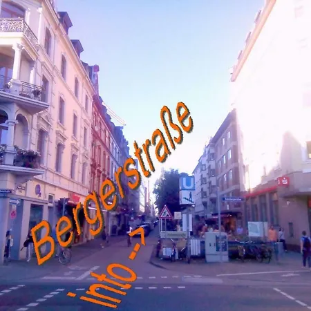 Citycentre For 1 Female Persons - Alternative 1 Child