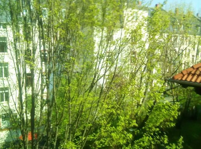 Citycentre For 1 Female Persons - Alternative 1 Child * Frankfurt am Main