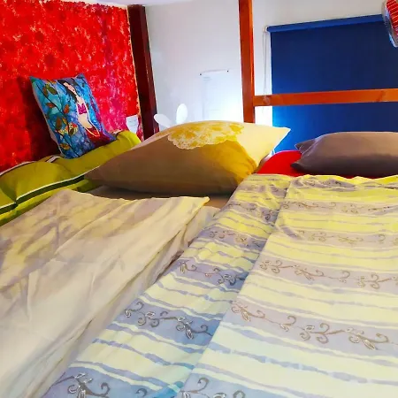 Quarto em Acomodações Particulares Citycentre For 1 Female Persons - Alternative 1 Child *